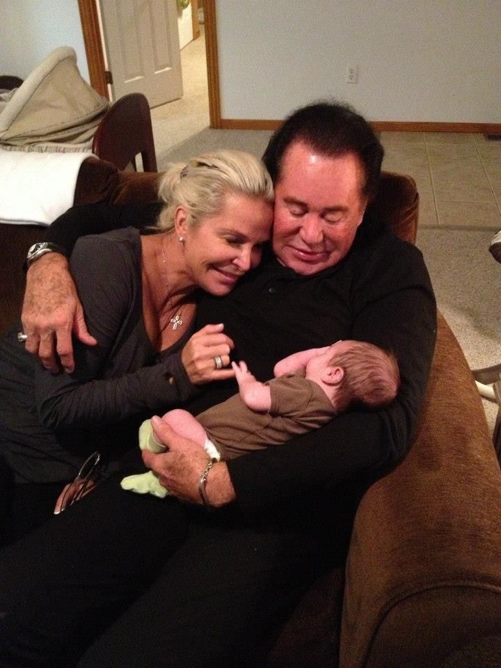 does wayne newton have a son