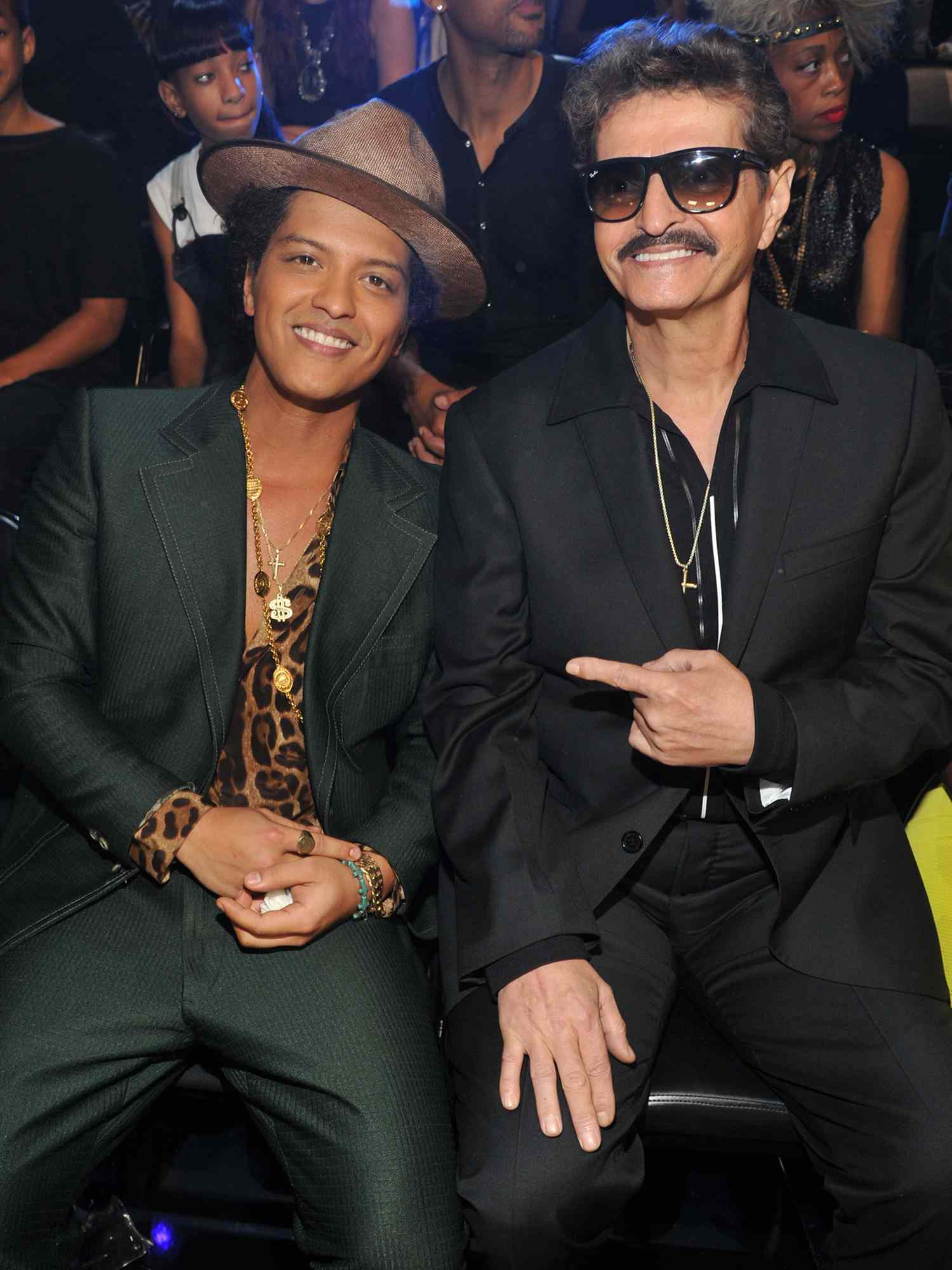 where is bruno mars parents from
