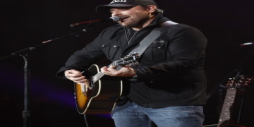 is chris young married or single
