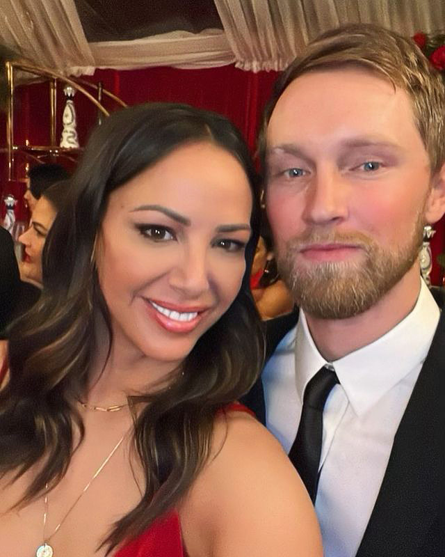 kristen doute relationships