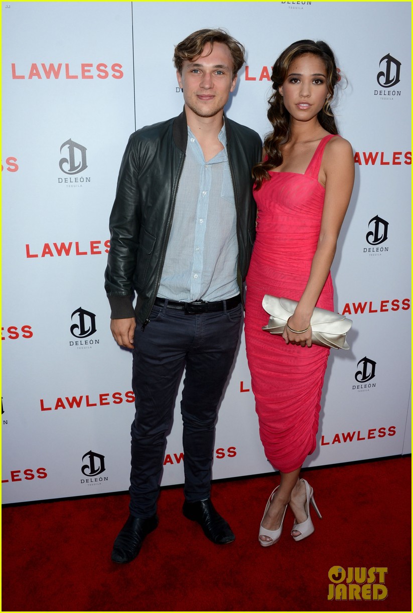is william moseley married