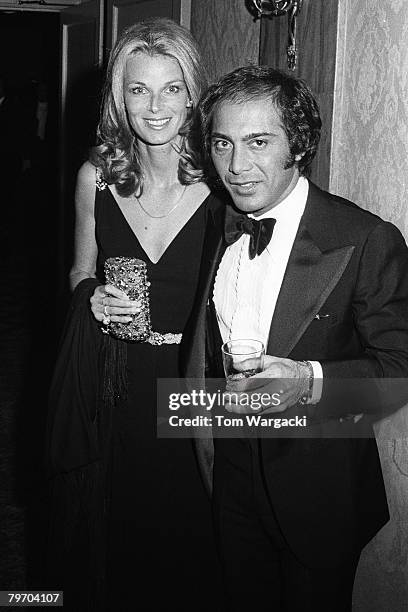 paul anka first wife