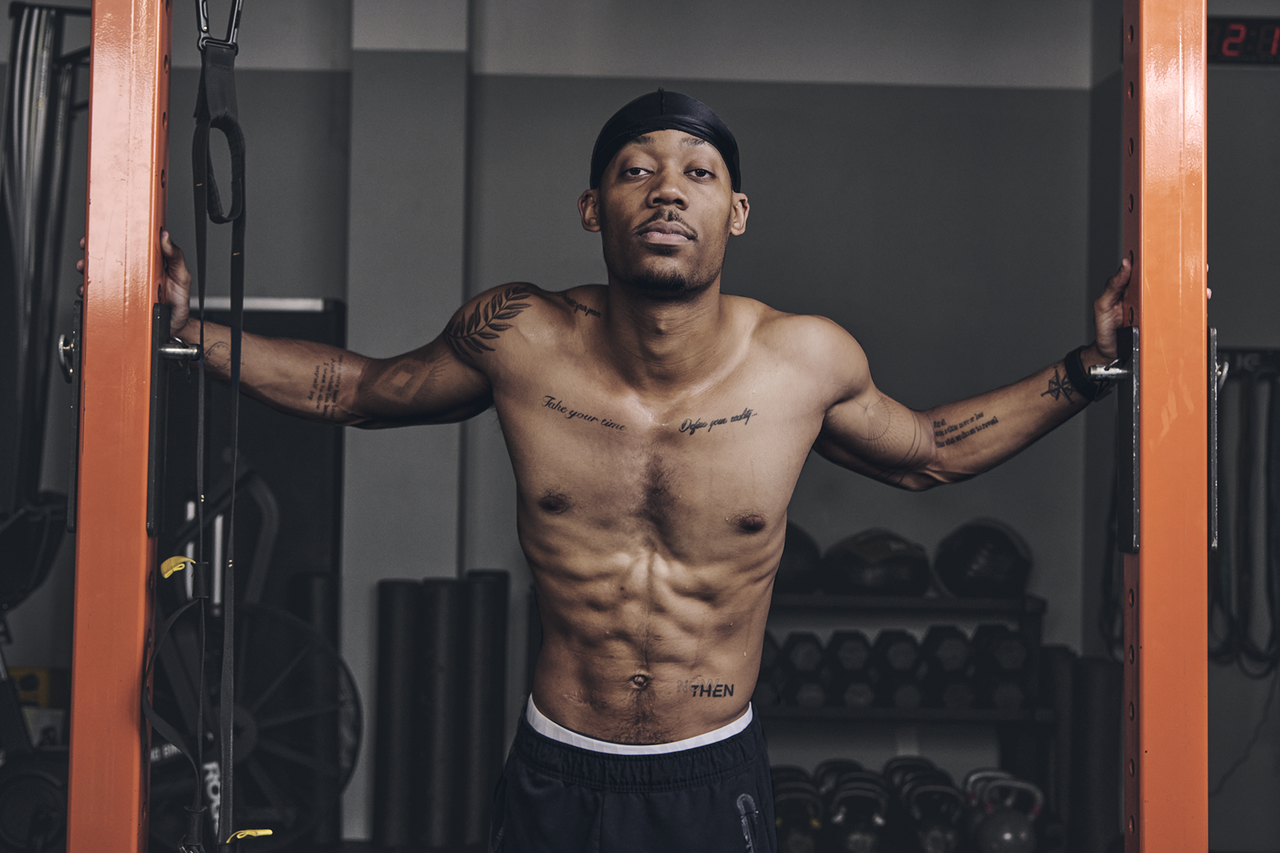 tyler james williams shirtless