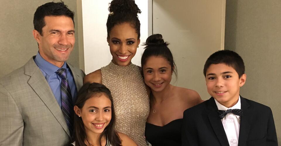 jonathan bailey wife sage steele